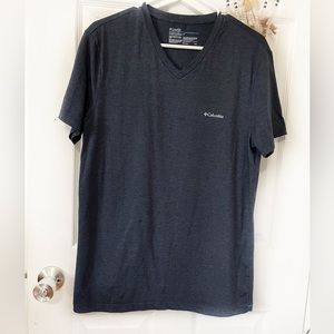 Columbia Blue T-Shirt‎ Short Sleeve Sz M